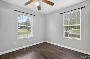 500 E Elm St, Desloge, MO 63601 - Photo 21