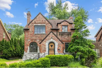 7332 Country Club Drive, Saint Louis, MO 63121 - Photo 1