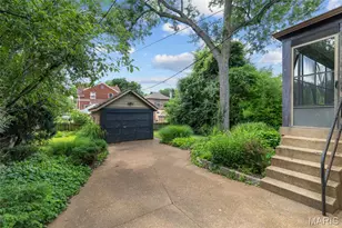 7332 Country Club Dr, Saint Louis, MO 63121 - Photo 3