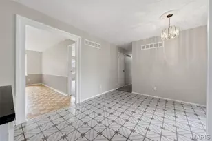 306 Fawn Meadows Dr, Ballwin, MO 63011 - Photo 7