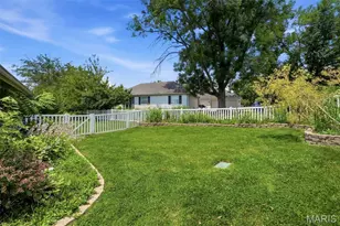 306 Fawn Meadows Dr, Ballwin, MO 63011 - Photo 49