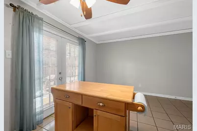 10640 Carroll Wood Way, Saint Louis, MO 63128 - Photo 9