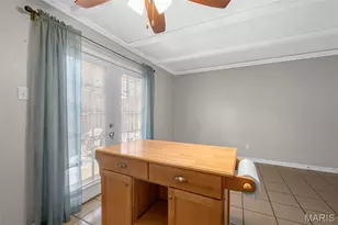 10640 Carroll Wood Way, Saint Louis, MO 63128 - Photo 9
