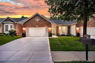 1335 Kensington Way Dr, Ellisville, MO 63011 - Photo 1