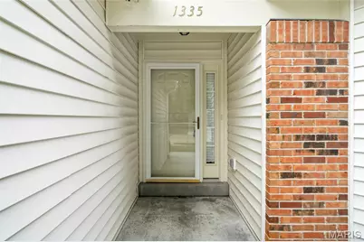 1335 Kensington Way Drive, Ellisville, MO 63011 - Photo 7