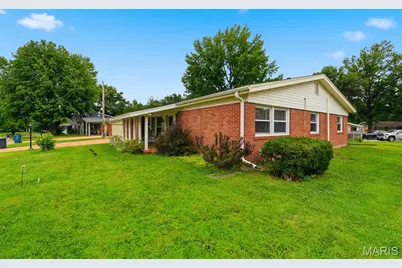 5044 Tealby Lane, Saint Louis, MO 63128 - Photo 3
