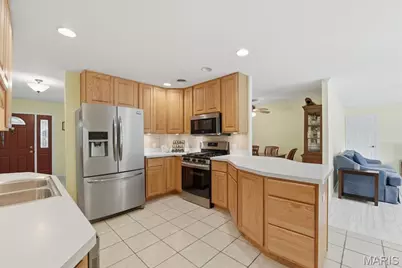 5044 Tealby Lane, Saint Louis, MO 63128 - Photo 5