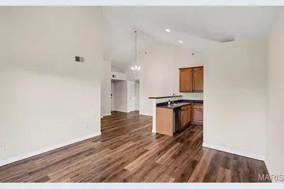 1141 Arbor Creek Drive #3B, Saint Louis, MO 63122 - Photo 3