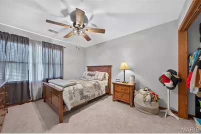 10 Woodleaf Court, Saint Paul, MO 63366 - Photo 53