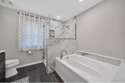 10 Woodleaf Court, Saint Paul, MO 63366 - Photo 9