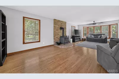 10 Woodleaf Court, Saint Paul, MO 63366 - Photo 17