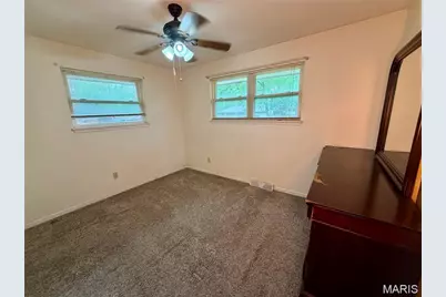 1154 Reale Avenue, Saint Louis, MO 63138 - Photo 5