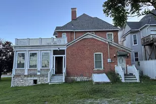 215 N 3rd St, Louisiana, MO 63353 - Photo 7