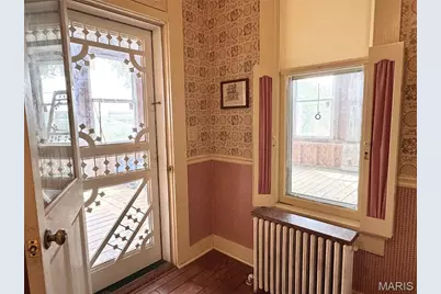 215 N 3rd Street, Louisiana, MO 63353 - Photo 25