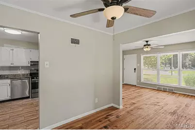 840 Babler Drive, Florissant, MO 63031 - Photo 5