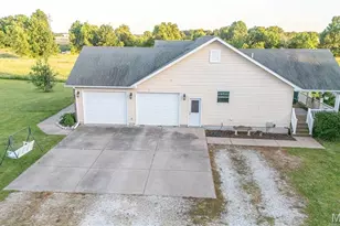 16759 Route E, Perry, MO 63462 - Photo 15