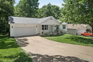 28 Forest Ln, O'Fallon, MO 63366 - Photo 3