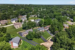 315 Claymont Cove Ct, Ballwin, MO 63011 - Photo 47