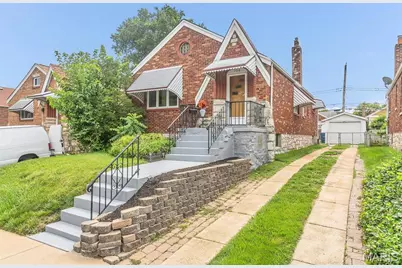 704 Avenue H, Saint Louis, MO 63125 - Photo 1