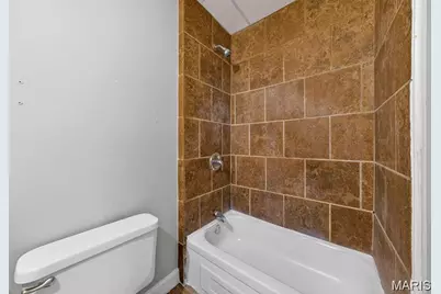 4703 Labadie Avenue, Saint Louis, MO 63115 - Photo 35