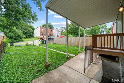 2015 Schaeffer Place, Saint Louis, MO 63139 - Photo 23