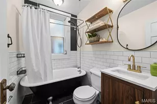 2015 Schaeffer Pl, Saint Louis, MO 63139 - Photo 9