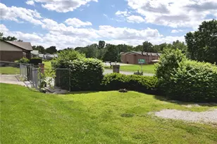 12303 White Cap Ln, Florissant, MO 63033 - Photo 31