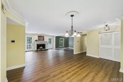 1525 Hampton Hall Drive #22, Chesterfield, MO 63017 - Photo 5
