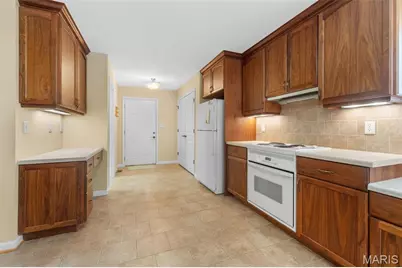 440 Raymond Drive, Florissant, MO 63031 - Photo 23
