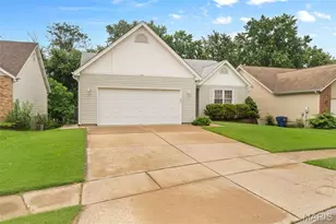 440 Raymond Dr, Florissant, MO 63031 - Photo 3