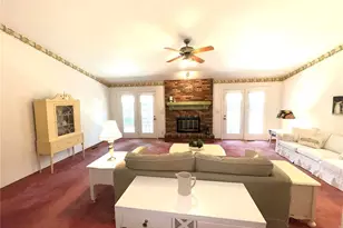 15803 Harris Ridge Ct, Chesterfield, MO 63017 - Photo 7