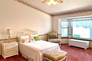 15803 Harris Ridge Ct, Chesterfield, MO 63017 - Photo 17