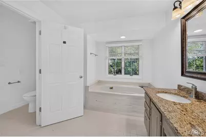 12816 Pelham Estates Drive, Saint Louis, MO 63131 - Photo 53