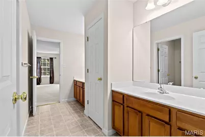 4053 Portland Ridge Drive, Florissant, MO 63034 - Photo 31
