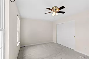 4053 Portland Ridge Dr, Florissant, MO 63034 - Photo 27
