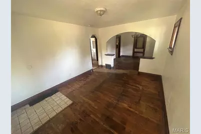 6343 Lena Avenue, Saint Louis, MO 63136 - Photo 3