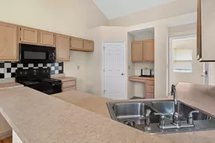 3986 Poppy Marie Ln, Saint Charles, MO 63304 - Photo 11