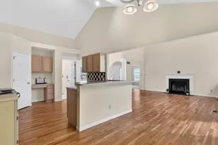 3986 Poppy Marie Ln, Saint Charles, MO 63304 - Photo 7
