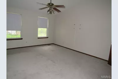 1164 English Saddle Road, Florissant, MO 63034 - Photo 13