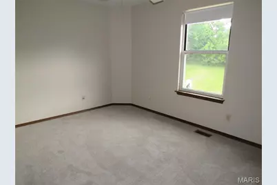 1164 English Saddle Road, Florissant, MO 63034 - Photo 17