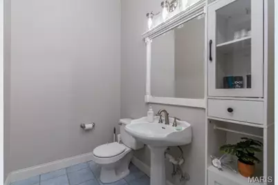 19261 Green Valley Lane, Lebanon, MO 65536 - Photo 13