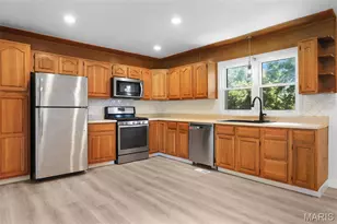 419 Woodbridge Dr, Saint Charles, MO 63303 - Photo 11
