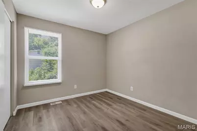 201 Becker Drive, Hazelwood, MO 63135 - Photo 11