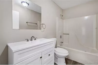 201 Becker Drive, Hazelwood, MO 63135 - Photo 15