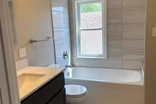 2404 Hartland Ave, Saint Louis, MO 63114 - Photo 13