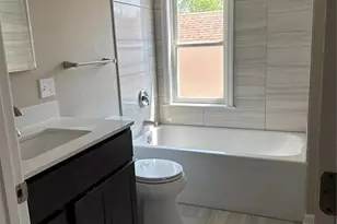 2404 Hartland Ave, Saint Louis, MO 63114 - Photo 9