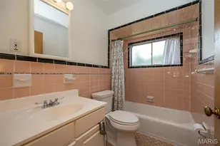 7614 General Meade Ln, Affton, MO 63123 - Photo 23