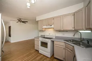 7614 General Meade Ln, Affton, MO 63123 - Photo 9