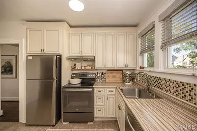 609 S Fillmore Avenue, Kirkwood, MO 63122 - Photo 21