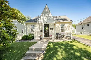 609 S Fillmore Ave, Kirkwood, MO 63122 - Photo 1